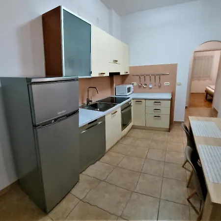 Pensjonat Aurora Near Medulin