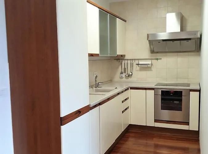 Aurora Near 3* Medulin